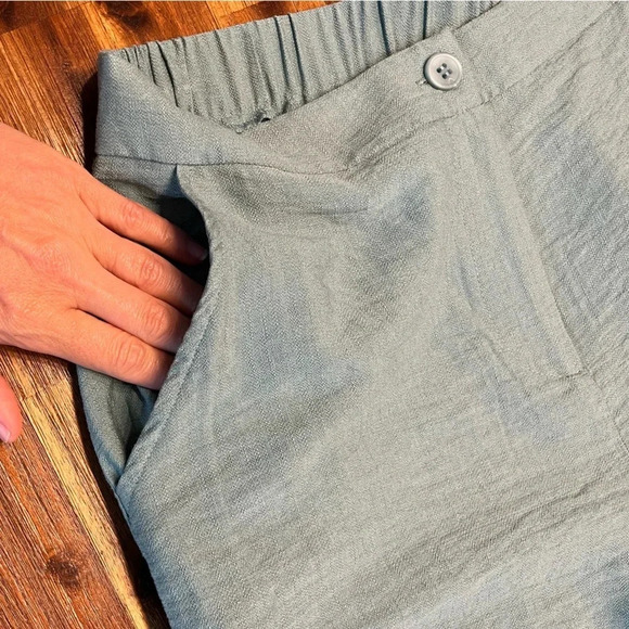 HAPPILY GREY blue/greenFLOWY PANTS wide leg cropped high rise size large NWT - Picture 3 of 9